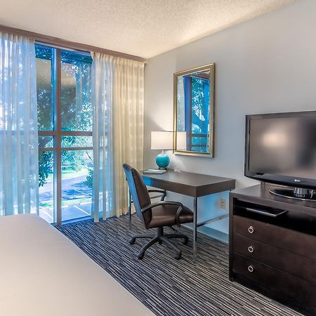 Sawgrass Grand Hotel And Suites Sports Complex 선라이즈 외부 사진
