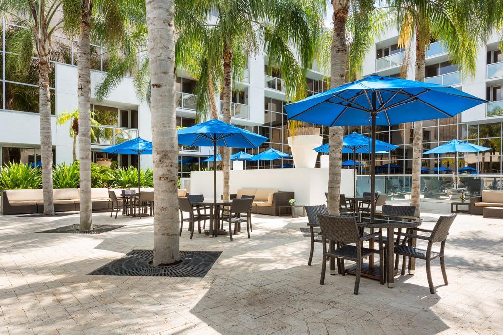 Sawgrass Grand Hotel And Suites Sports Complex 선라이즈 외부 사진