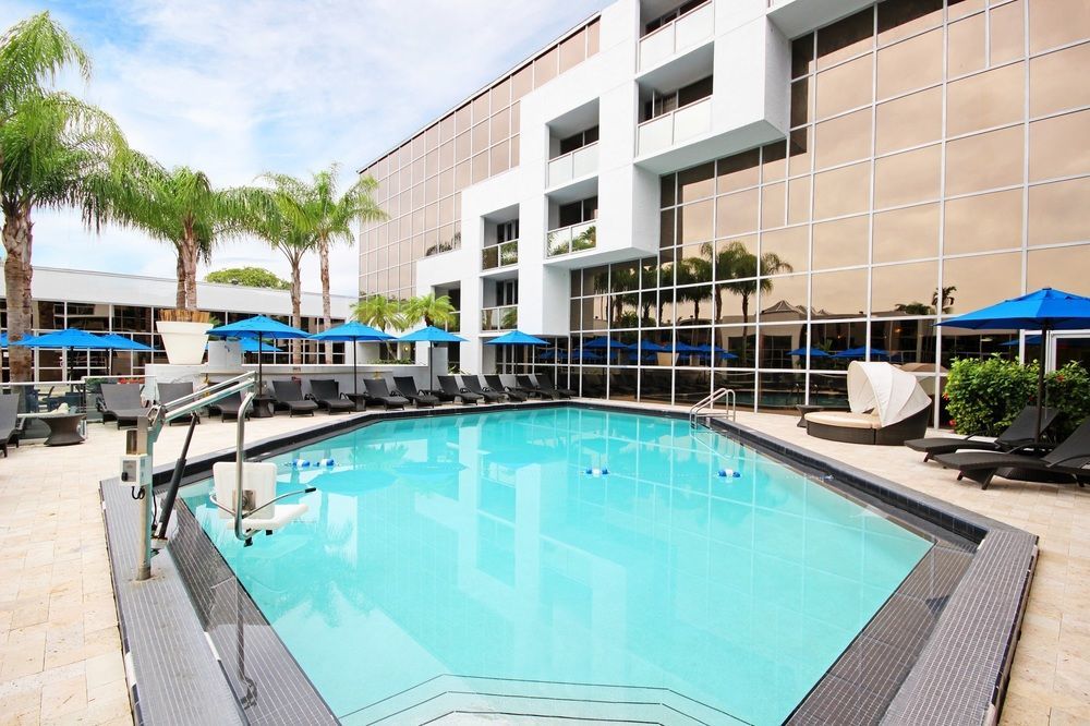 Sawgrass Grand Hotel And Suites Sports Complex 선라이즈 외부 사진