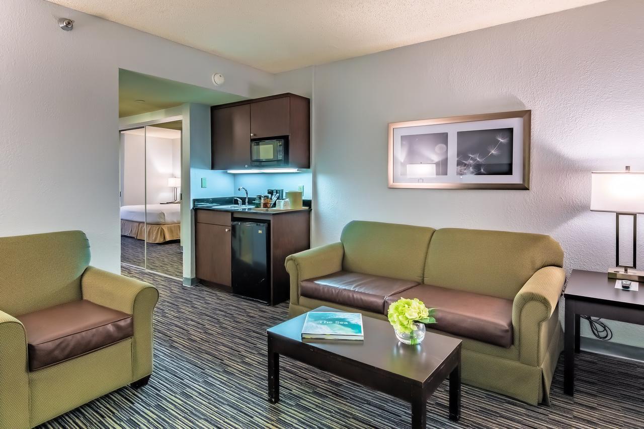 Sawgrass Grand Hotel And Suites Sports Complex 선라이즈 외부 사진