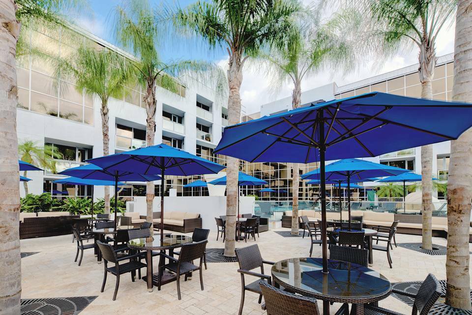Sawgrass Grand Hotel And Suites Sports Complex 선라이즈 외부 사진